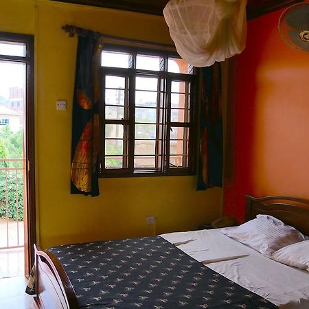 Hotel Acacia Kampala Ngoại thất bức ảnh