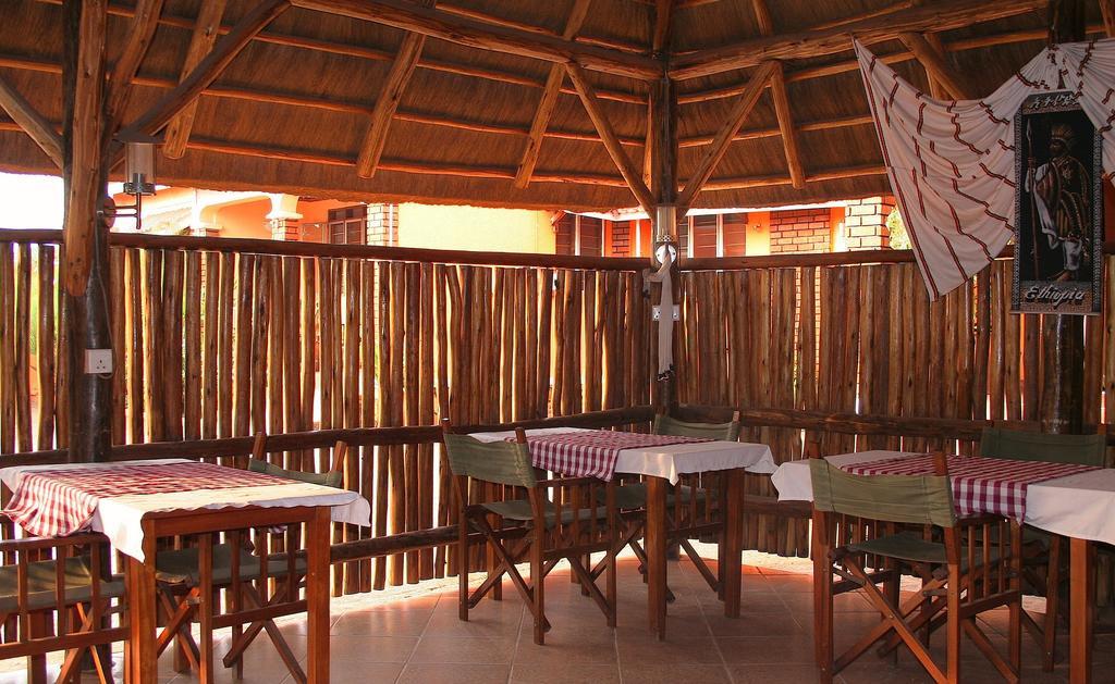 Hotel Acacia Kampala Ngoại thất bức ảnh
