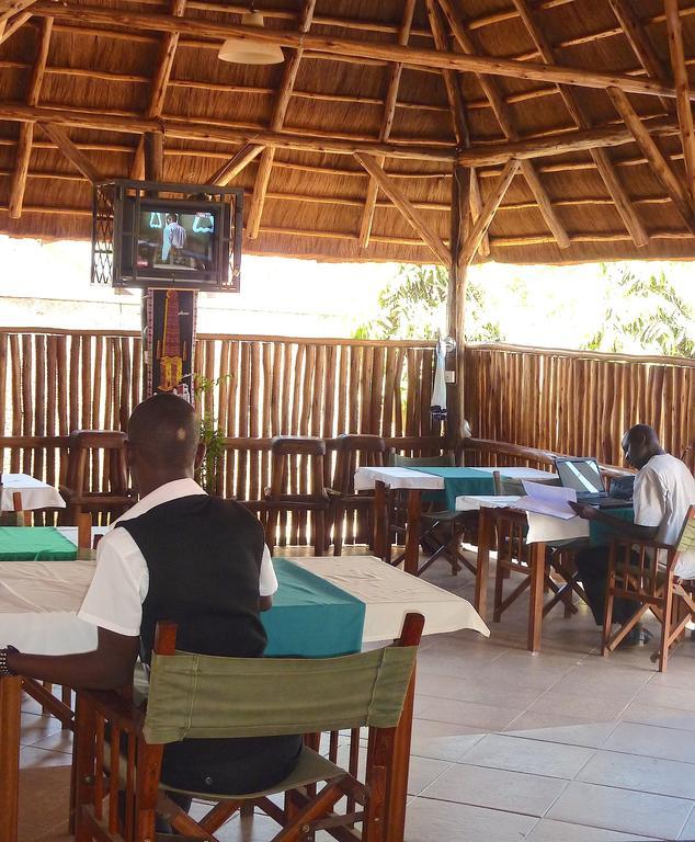 Hotel Acacia Kampala Phòng bức ảnh