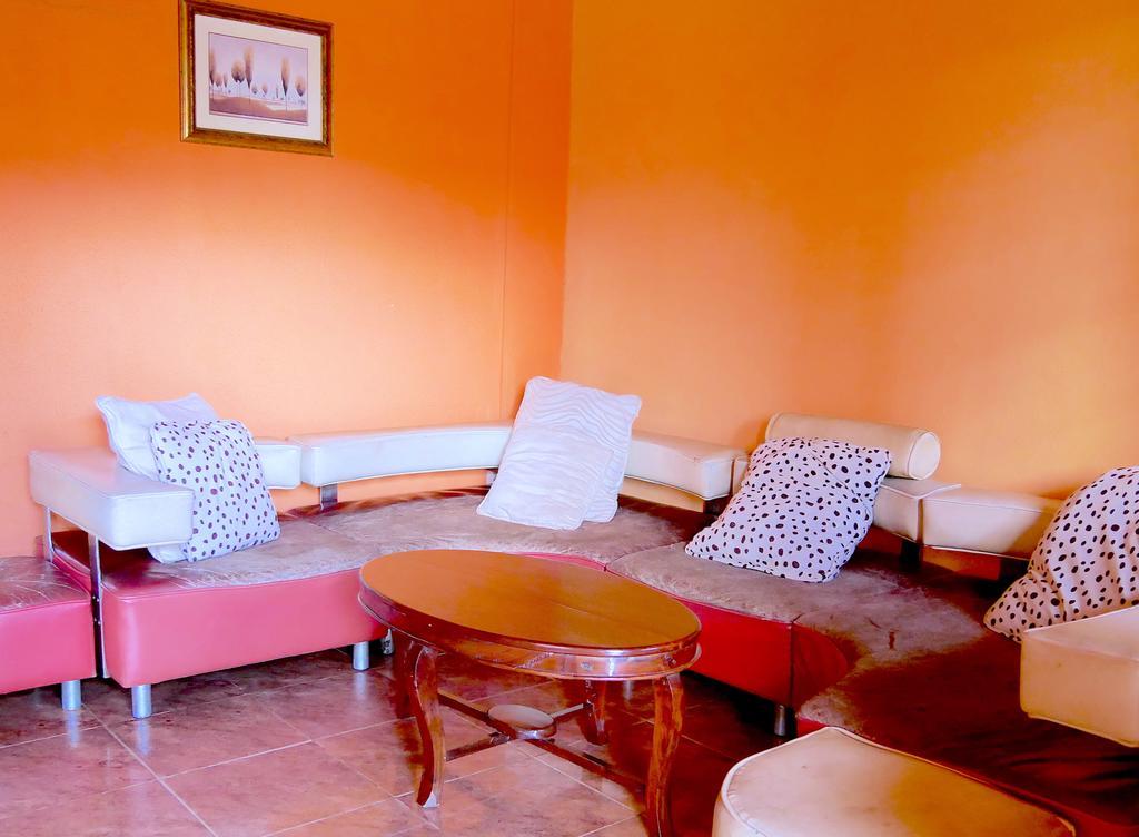 Hotel Acacia Kampala Ngoại thất bức ảnh