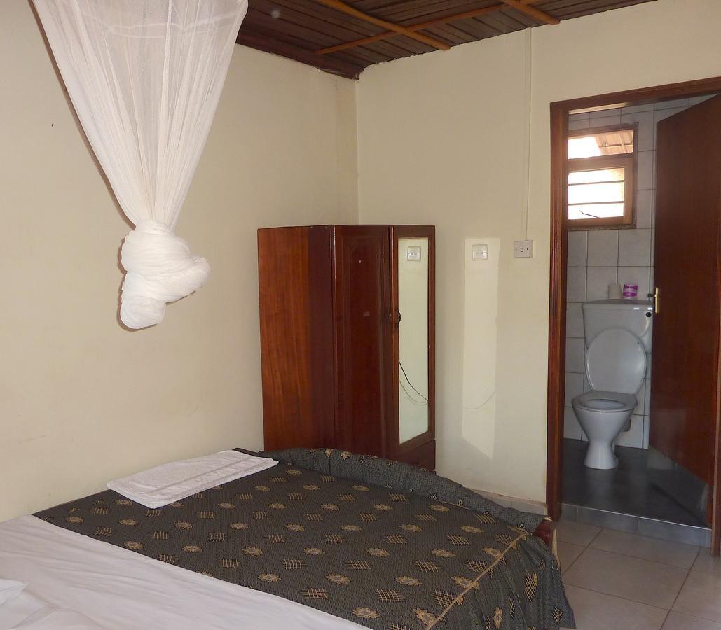 Hotel Acacia Kampala Phòng bức ảnh